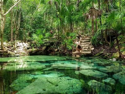 Mexiko Halbinsel Yucatan Cenote Azul